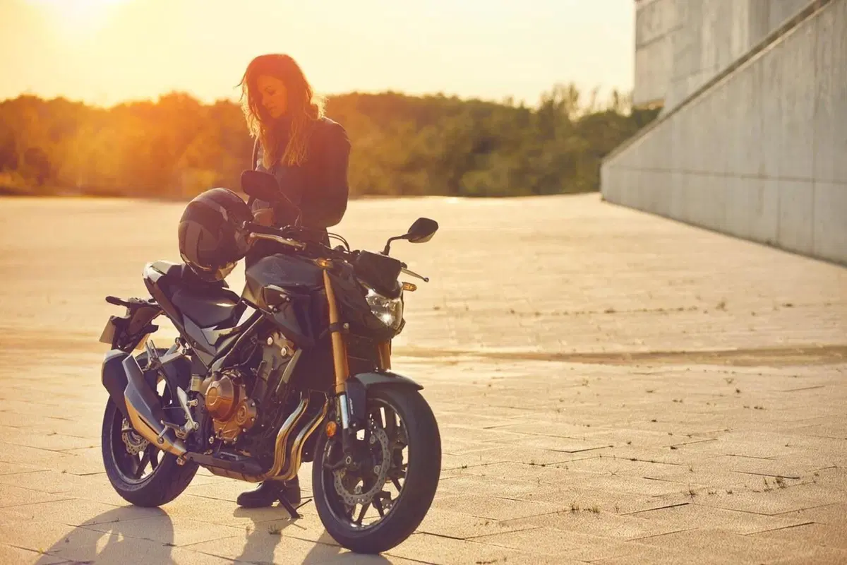 CB500