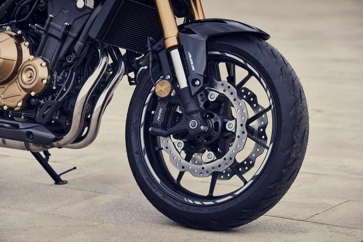 CB500 (10)