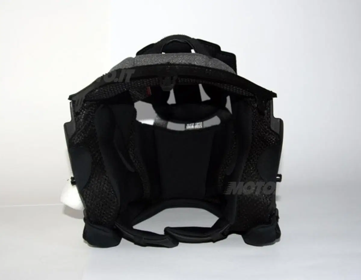 Casco Airoh Executive, il modulare innovativo (7)