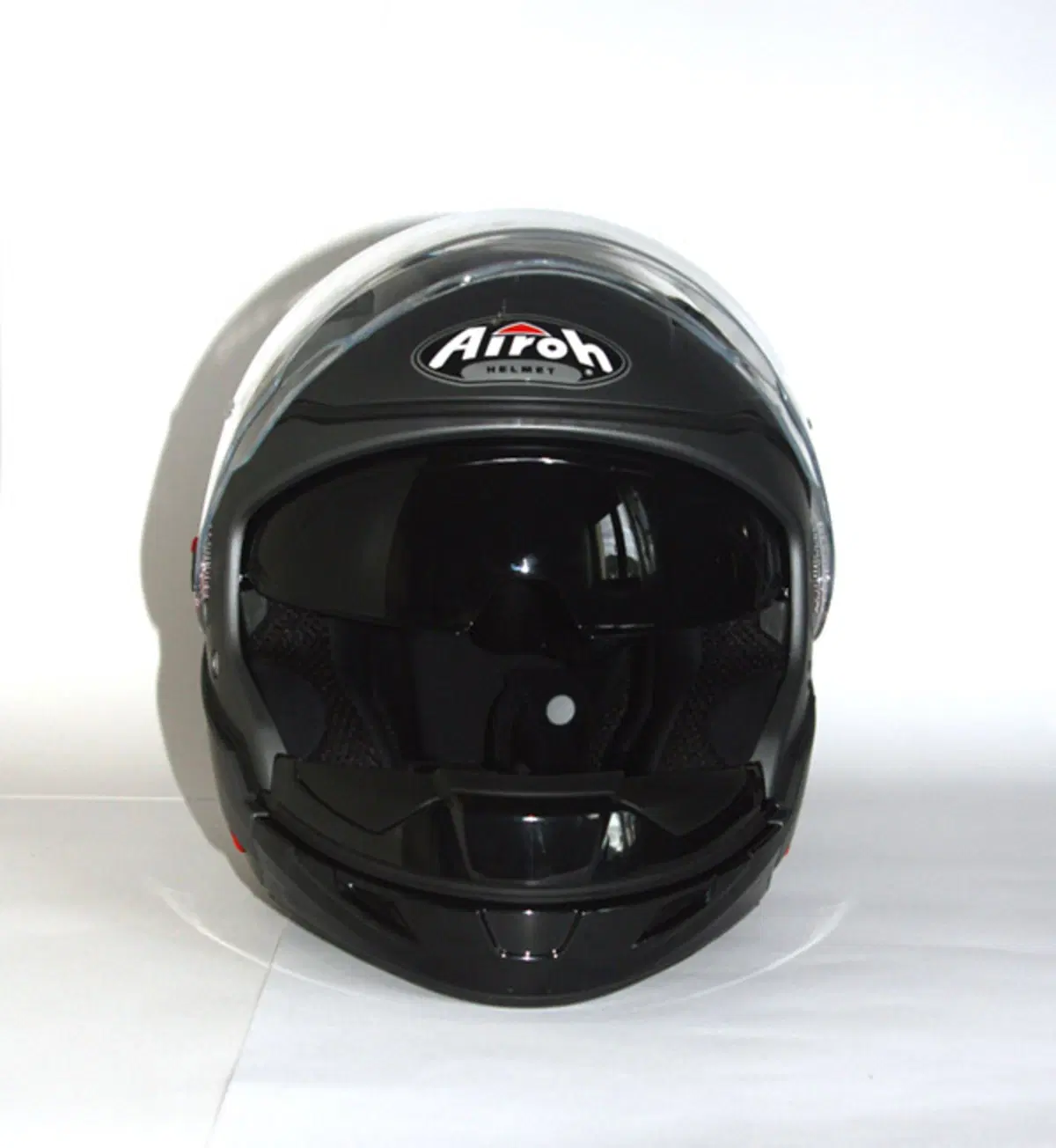 Casco Airoh Executive, il modulare innovativo (29)