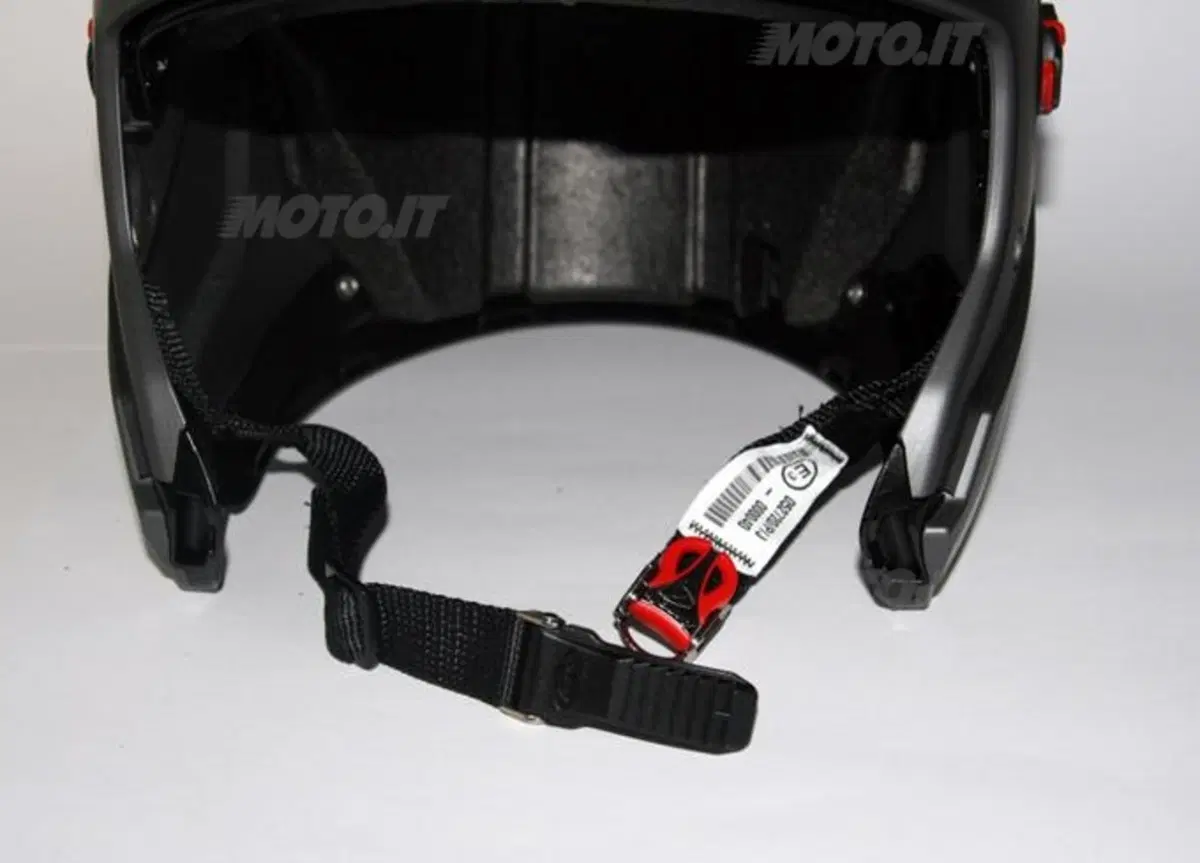 Casco Airoh Executive, il modulare innovativo (30)