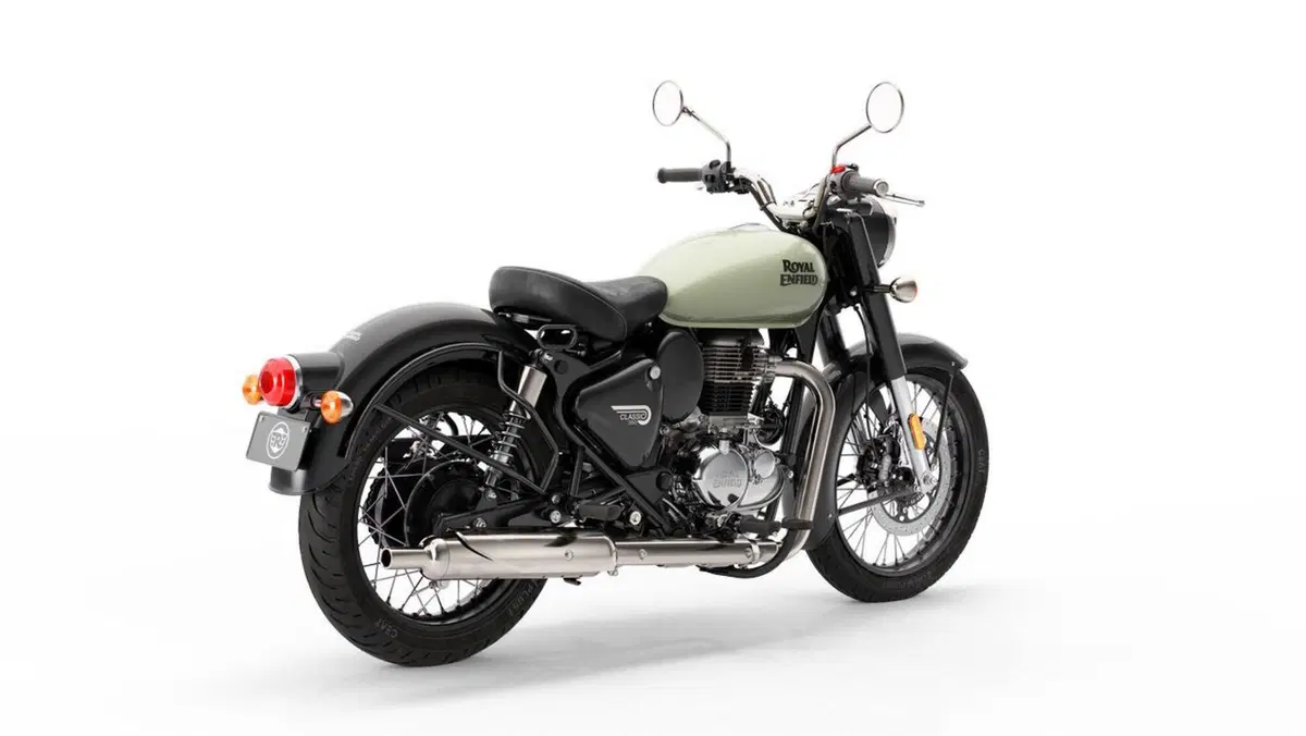 Nuova Royal Enfield Classic 350. Oggi il lancio sul mercato indiano, arriverà a EICMA 2021  (8)
