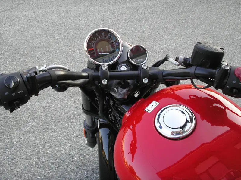 Royal Enfield Meteor 350 (2021 - 26) (5)
