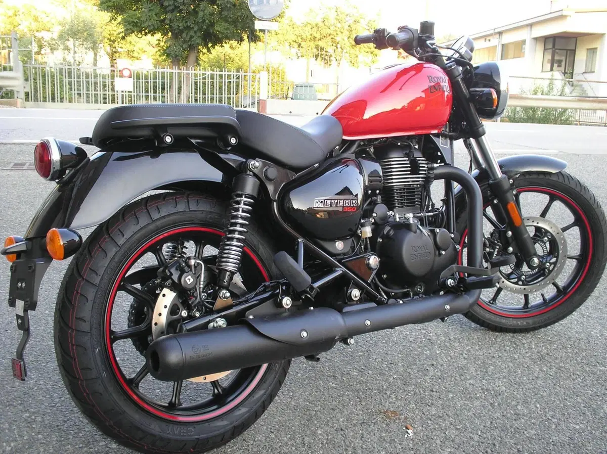 Royal Enfield Meteor 350 (2021 - 26) (6)