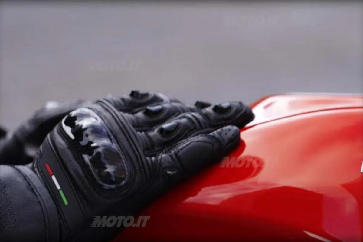 EICMA 2013. Ducati Monster, nuove foto della naked di Borgo Panigale (3)