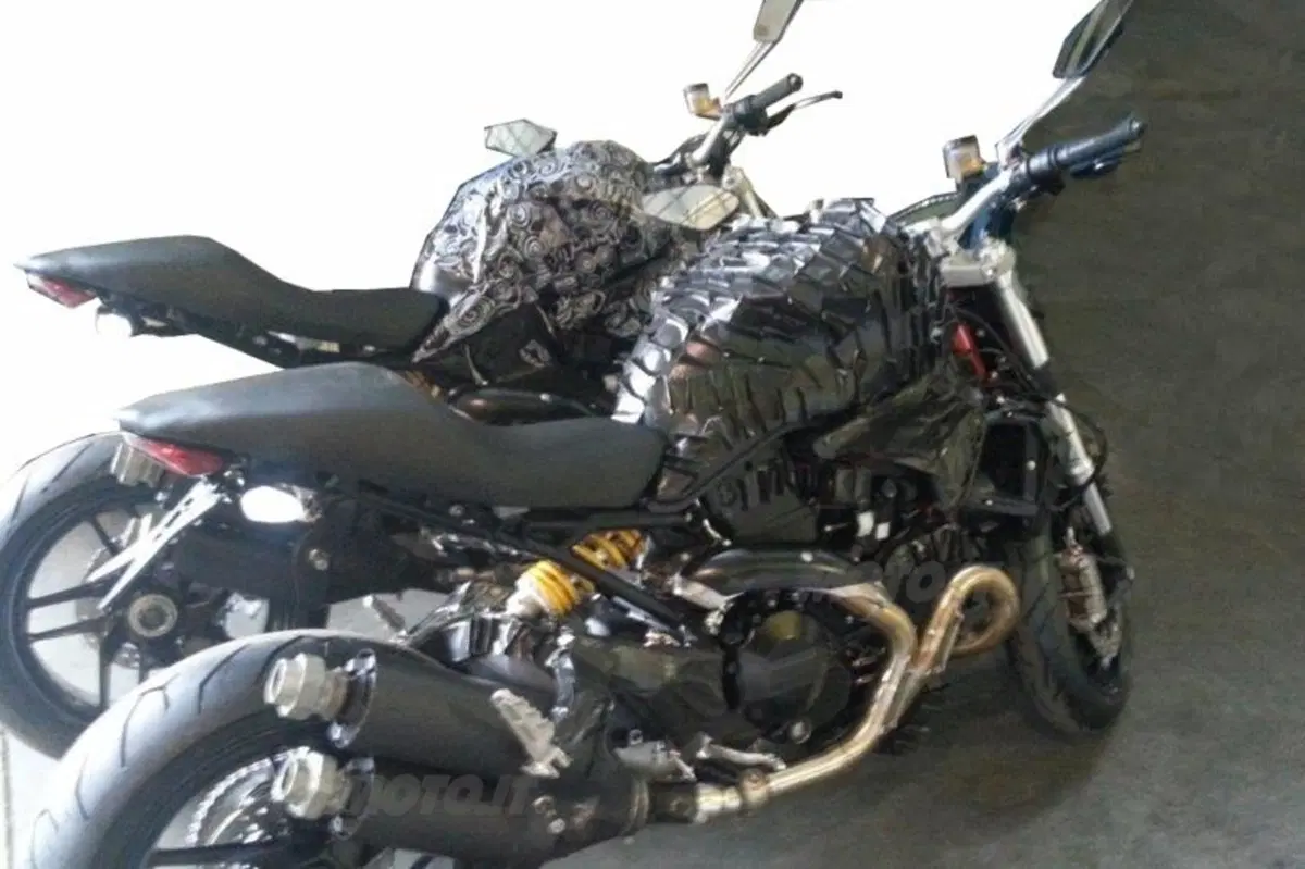 EICMA 2013. Ducati Monster, nuove foto della naked di Borgo Panigale (11)