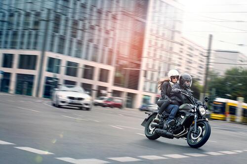 Kawasaki Vulcan S, in arrivo la versione 2022 (8)