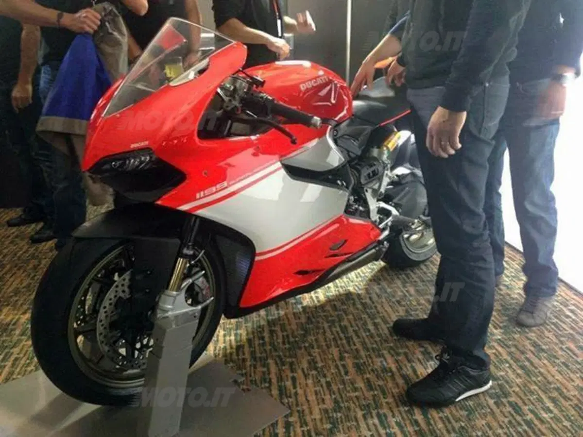 Ducati Panigale 1199R Superleggera: eccola in versione definitiva