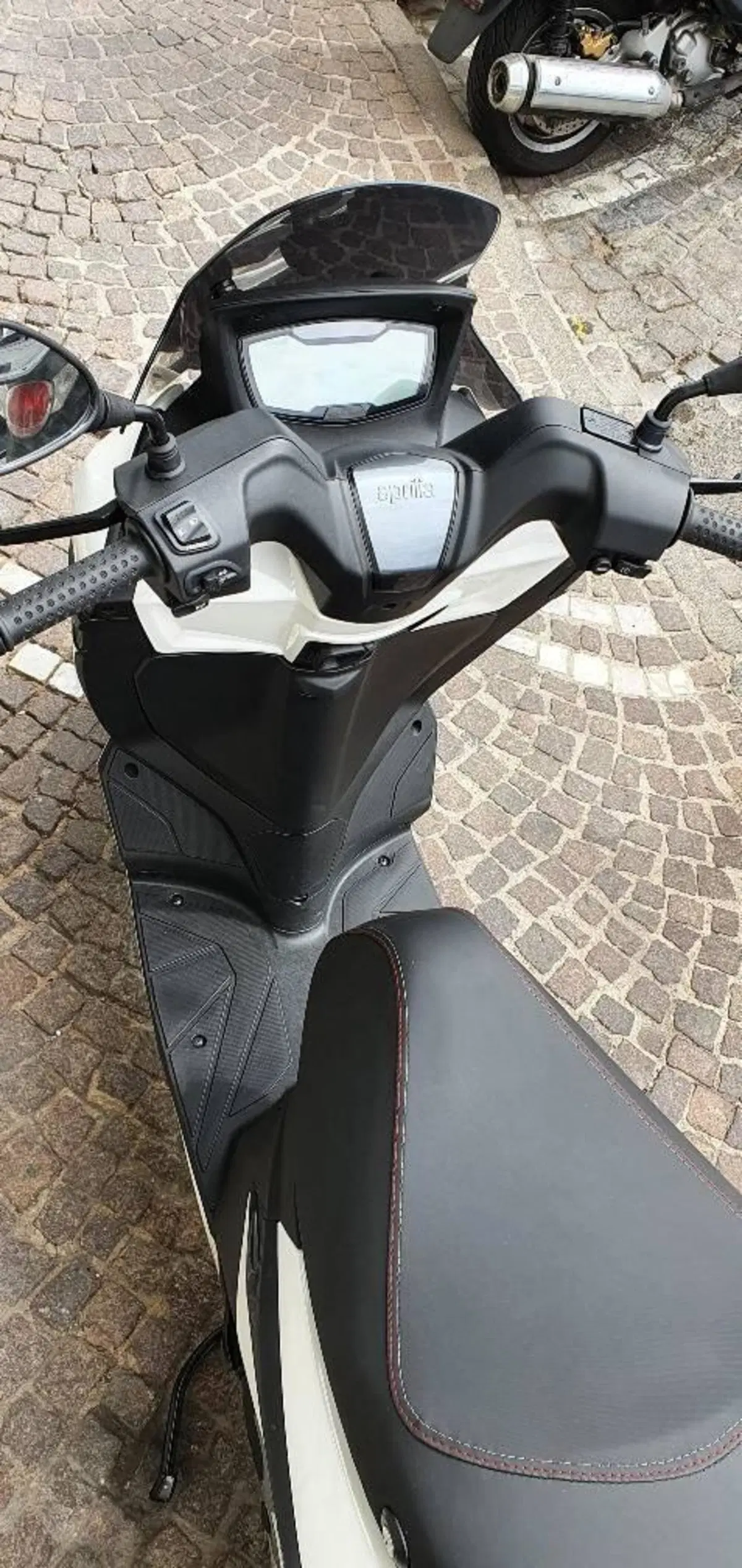 Aprilia SXR 50 (2021 - 26) (2)