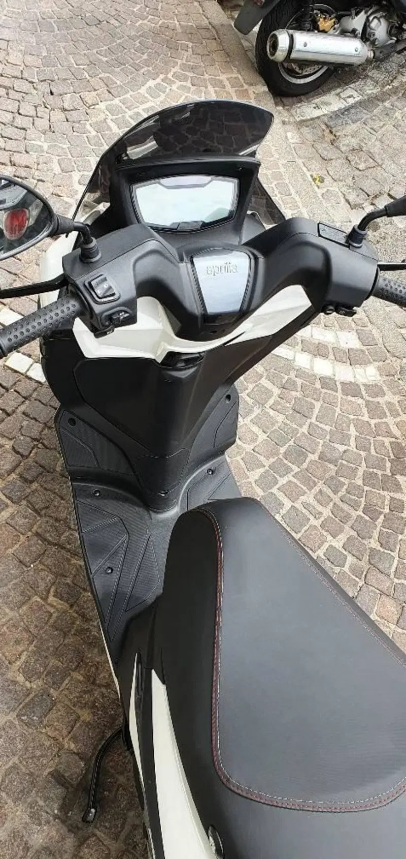 Aprilia SXR 50 (2021 - 26) (2)
