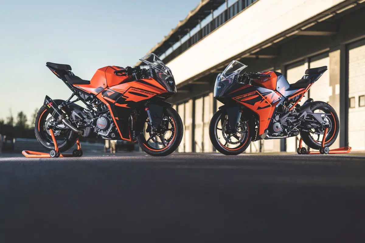 KTM RC 390 2022 TEST: Piccole belve crescono (22)