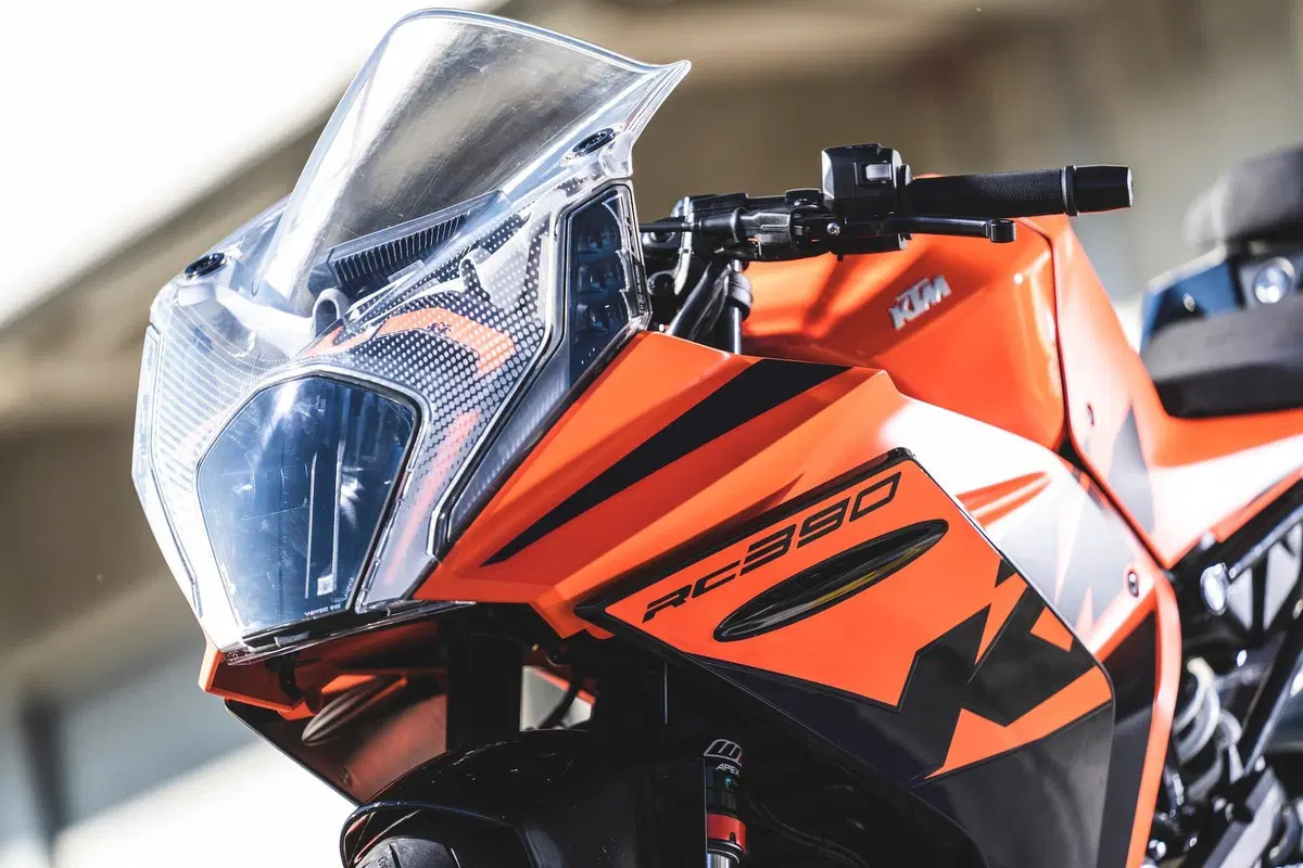 KTM RC 390 2022 TEST: Piccole belve crescono (25)