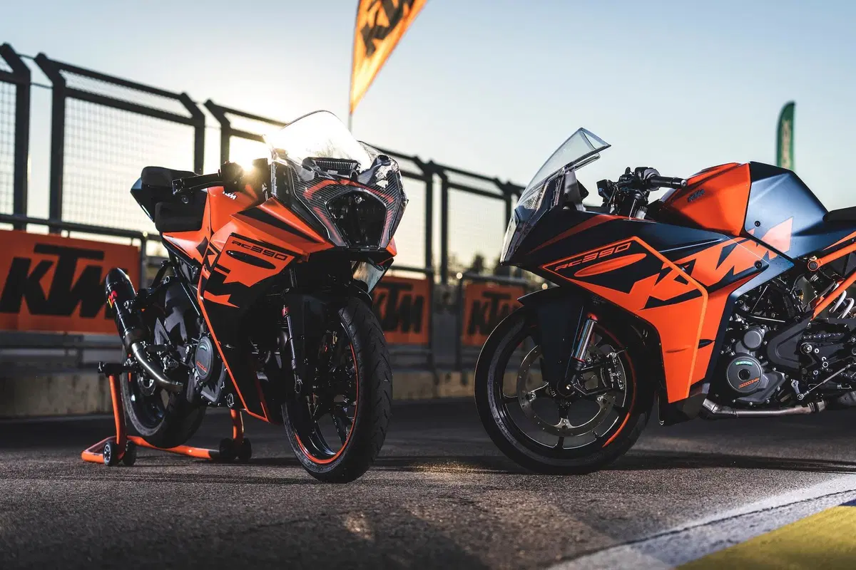 KTM RC 390 2022 TEST: Piccole belve crescono (30)