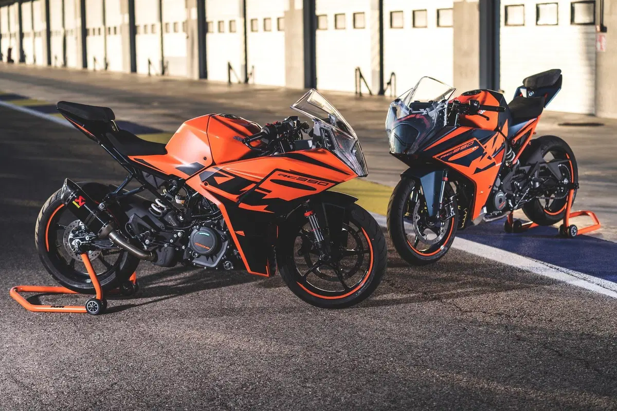 KTM RC 390 2022 TEST: Piccole belve crescono (31)