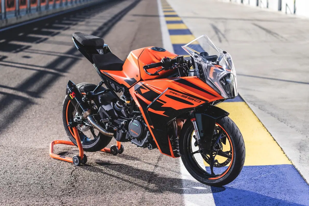 KTM RC 390 2022 TEST: Piccole belve crescono (35)