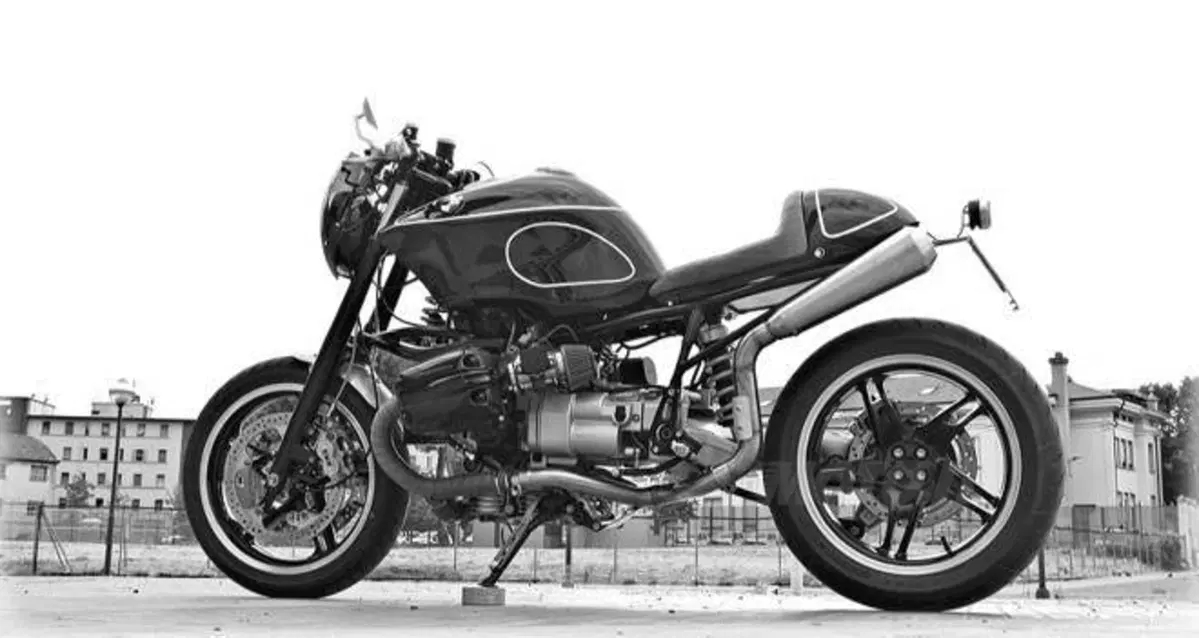 Le Strane di Moto.it: BMW R 1150R
