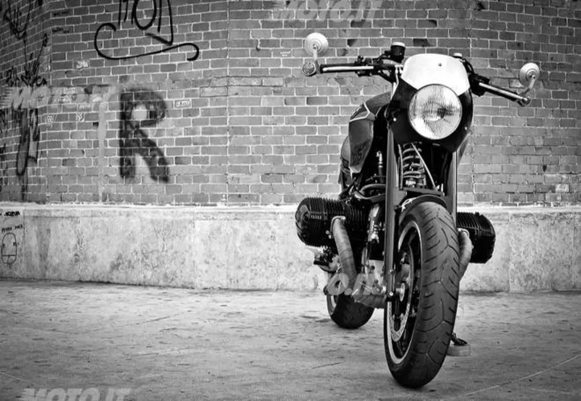 Le Strane di Moto.it: BMW R 1150R (4)
