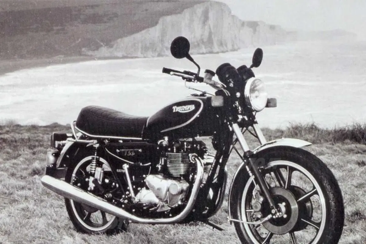 Triumph Bonneville Special Edition (12)
