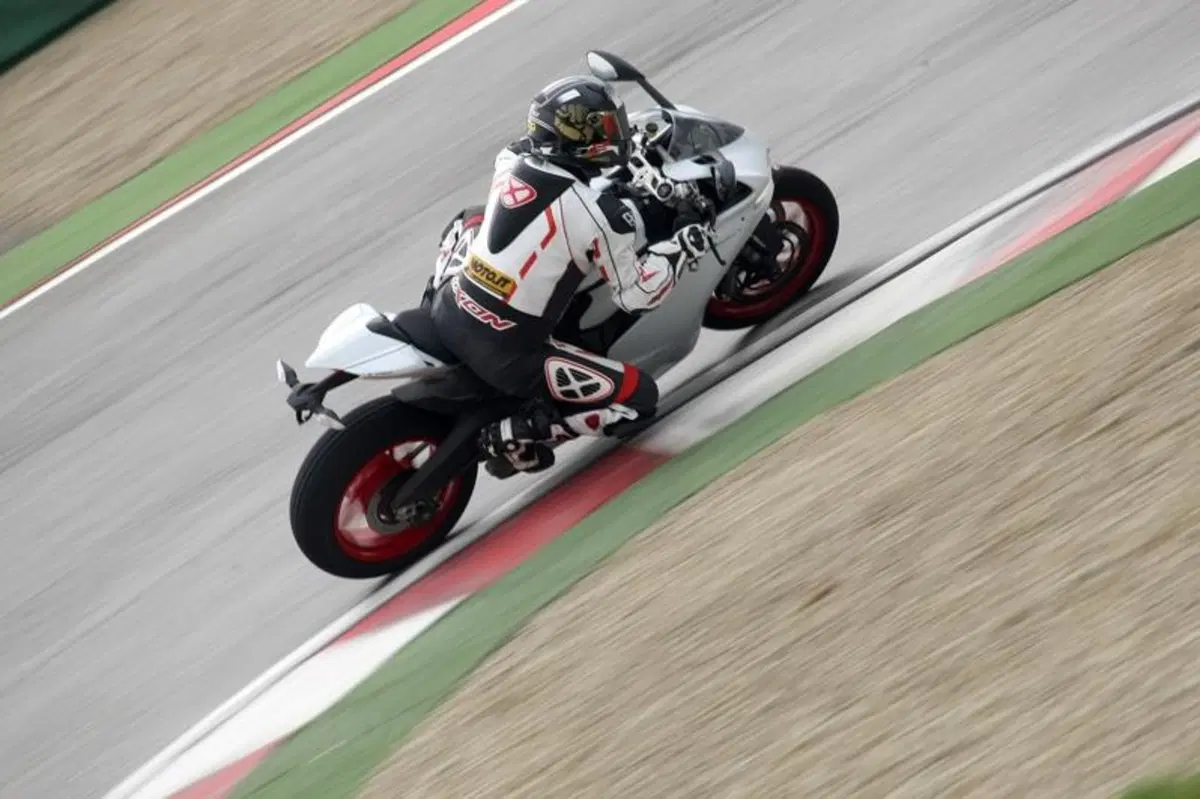 Ducati Panigale 899 (15)