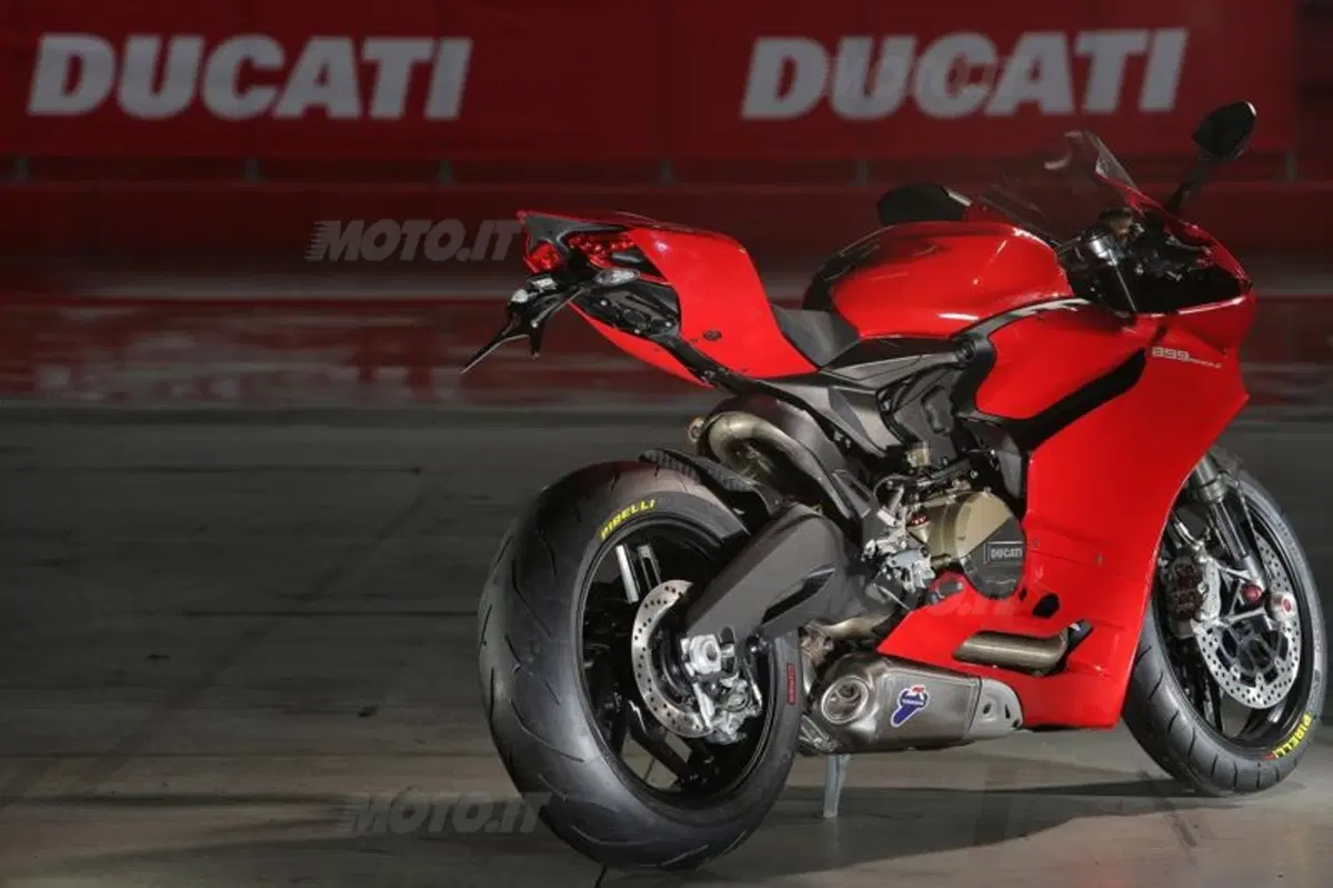 Ducati Panigale 899 (39)