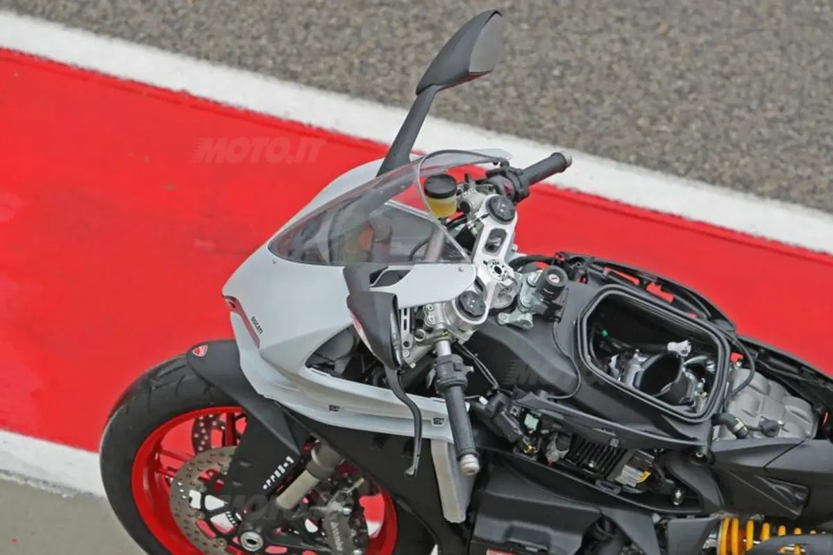 Ducati Panigale 899 (41)