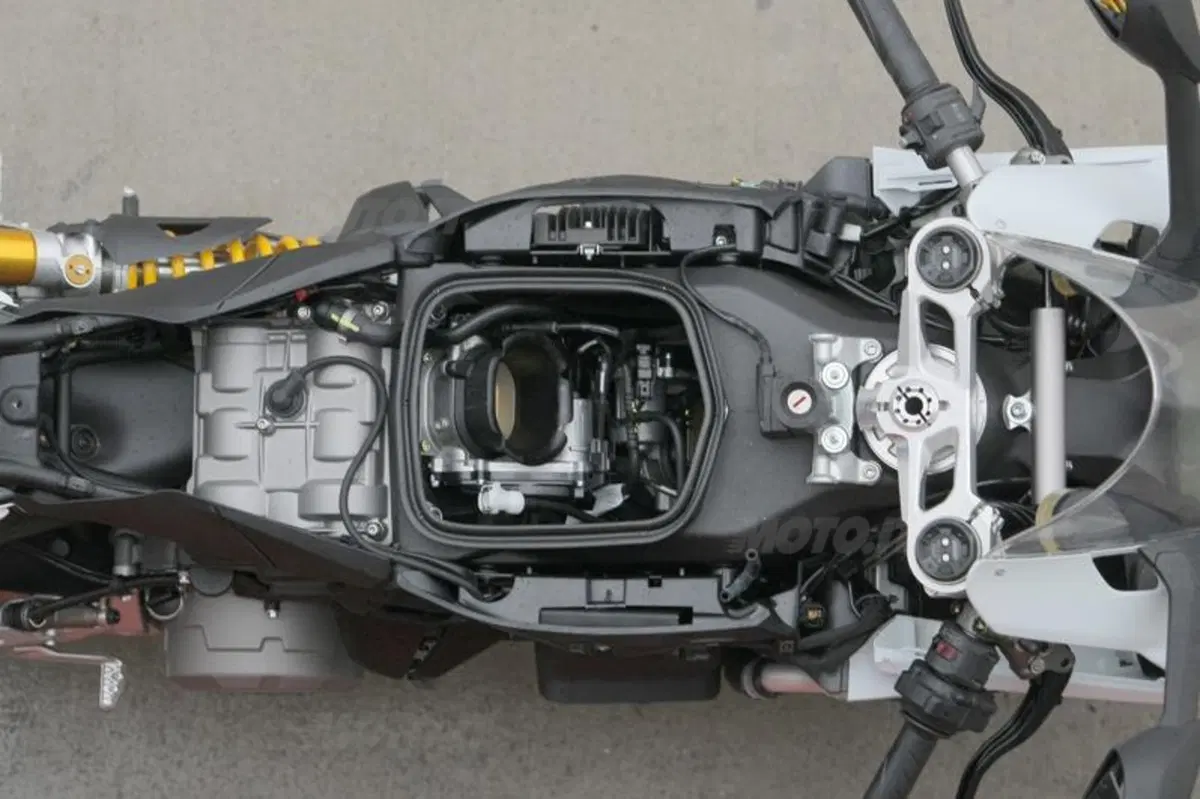 Ducati Panigale 899 (42)
