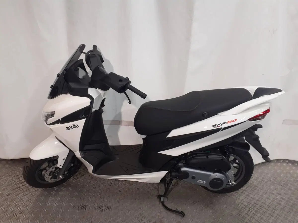 Aprilia SXR 50 (2021 - 26) (2)