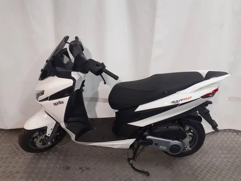 Aprilia SXR 50 (2021 - 26) (2)