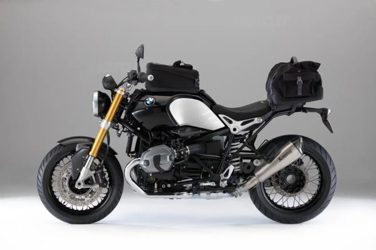 BMW R nineT, la boxer del novantesimo anniversario.  (21)