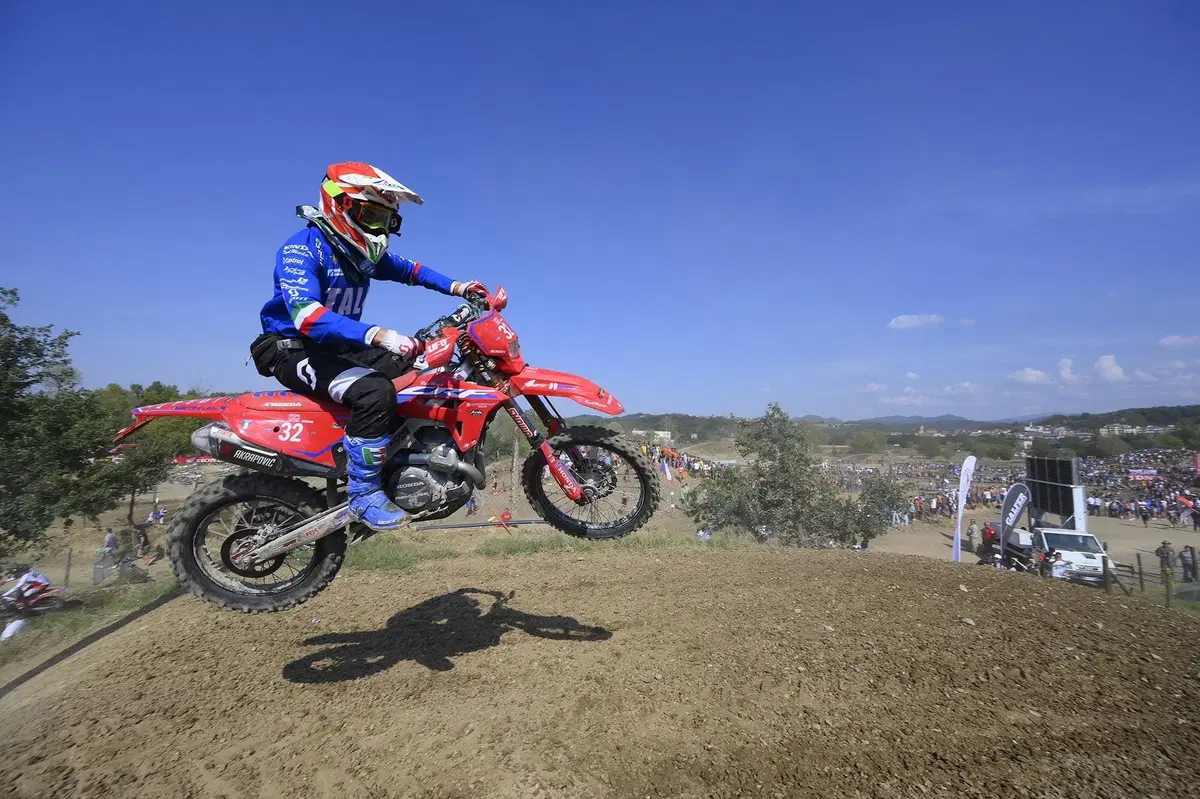 FIM ISDE, Day 6. E’ oro nel Trofeo e nel Trofeo Junior! L’Italia compie l’impresa e scrive la storia dell’Enduro mondiale dominando