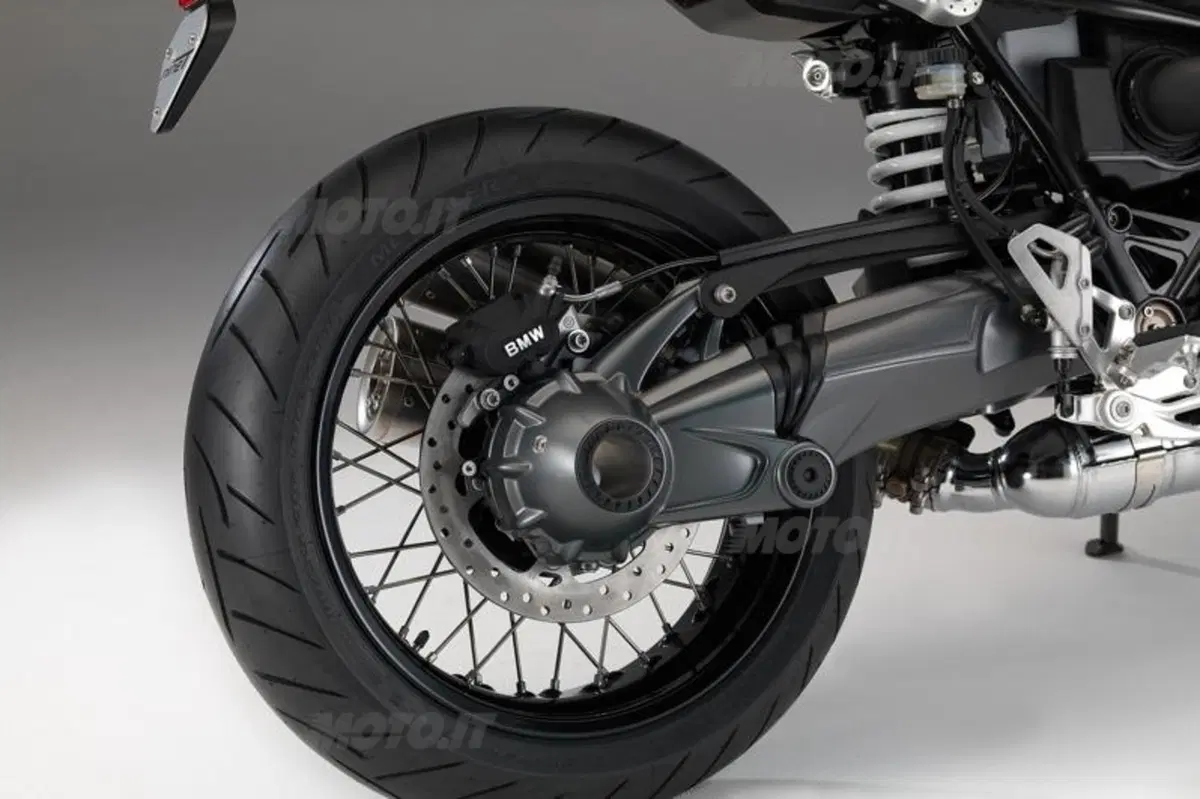 BMW R nineT, la boxer del novantesimo anniversario.  (28)