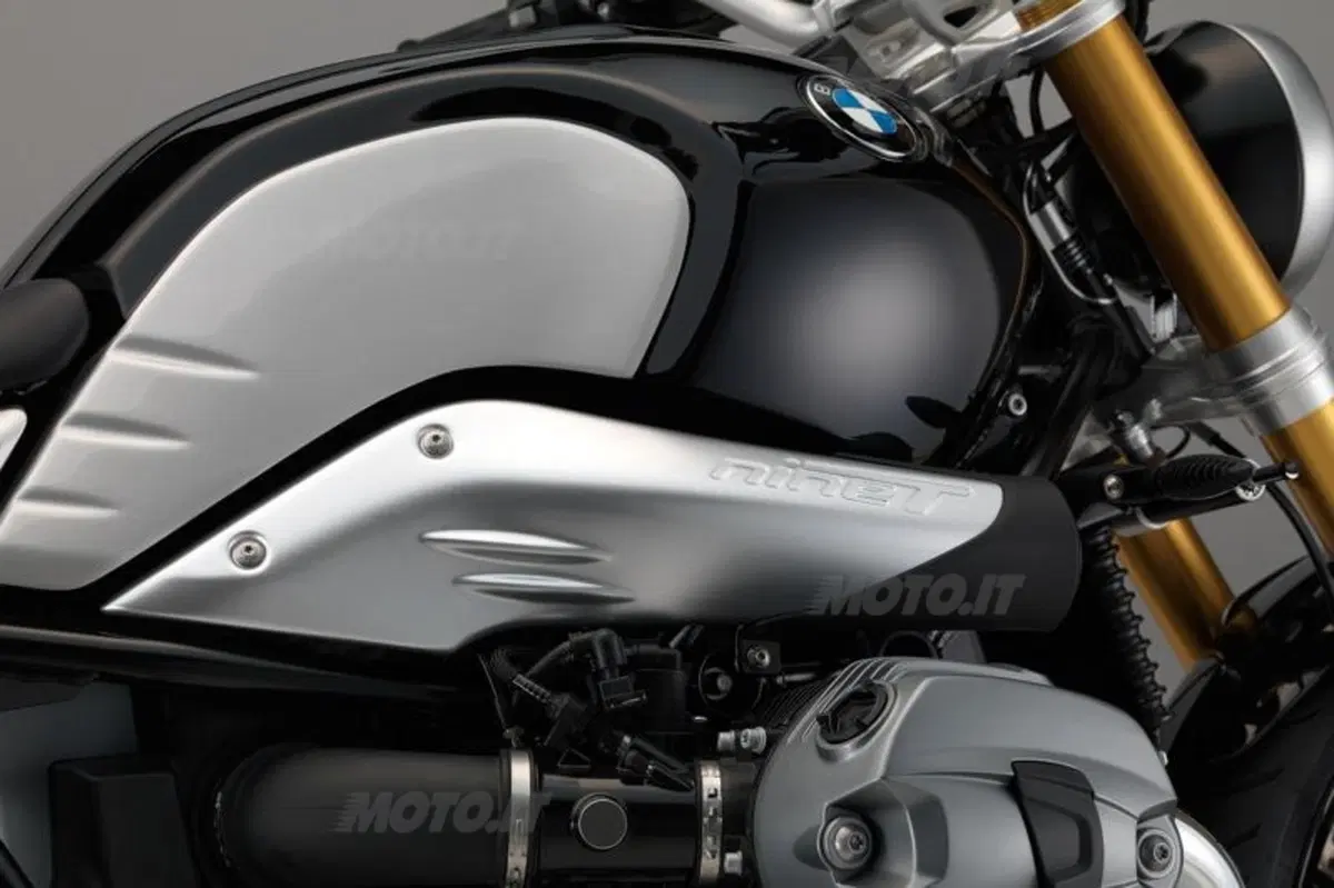BMW R nineT, la boxer del novantesimo anniversario.  (30)