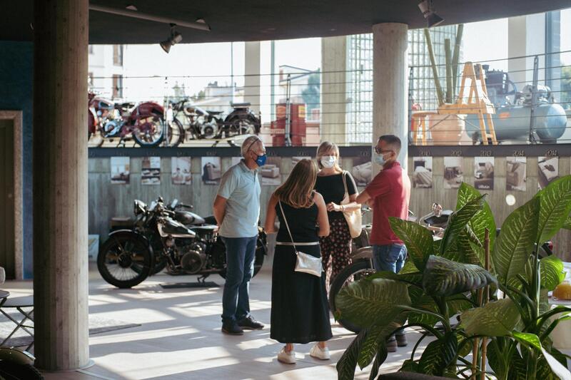 Salone del Mobile. In mostra moto d&#039;epoca tra design e made in Italy