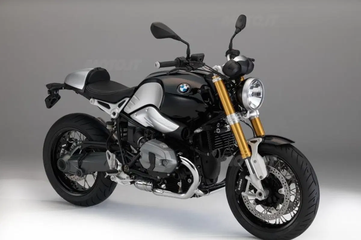 BMW R nineT, la boxer del novantesimo anniversario.  (34)