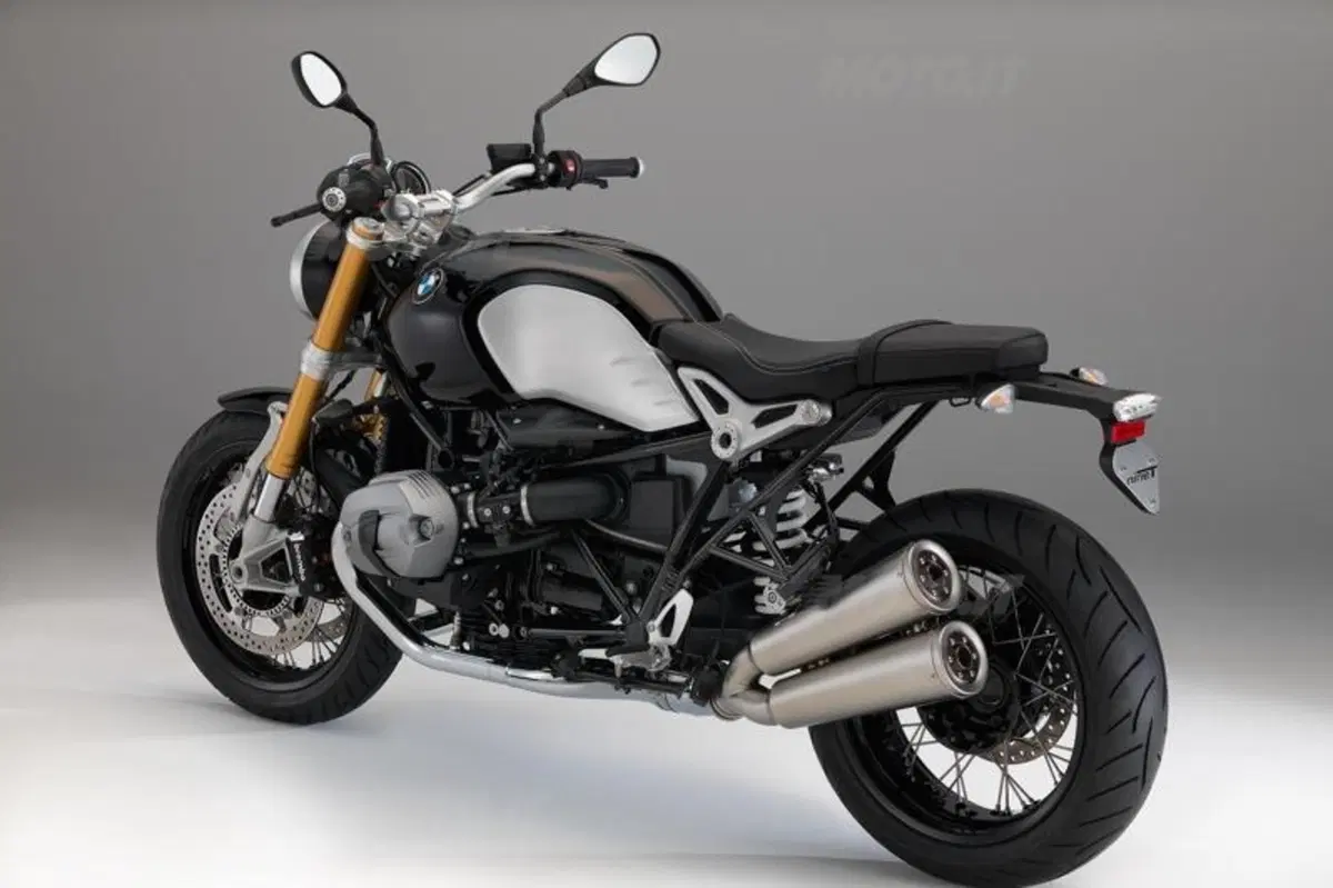 BMW R nineT, la boxer del novantesimo anniversario.  (37)
