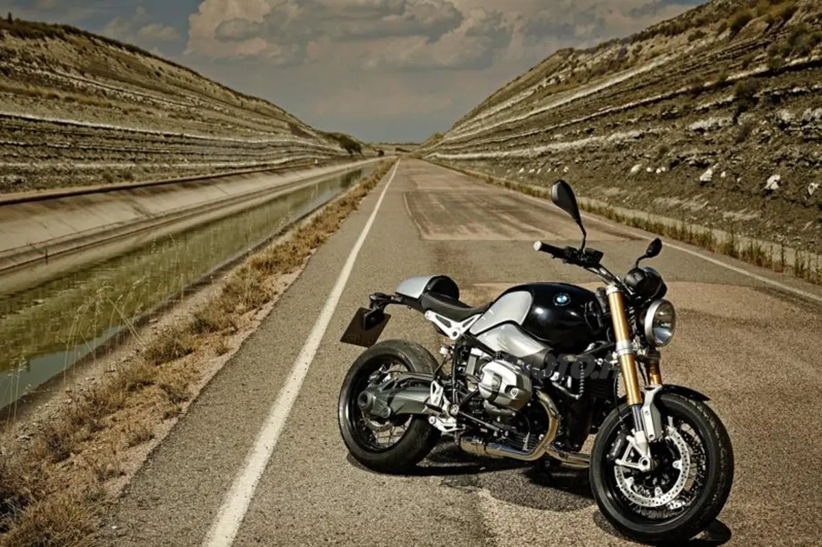 BMW R nineT, la boxer del novantesimo anniversario.  (61)