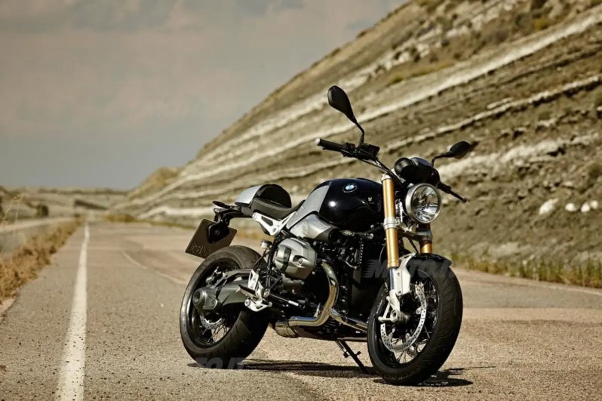 BMW R nineT, la boxer del novantesimo anniversario.  (62)