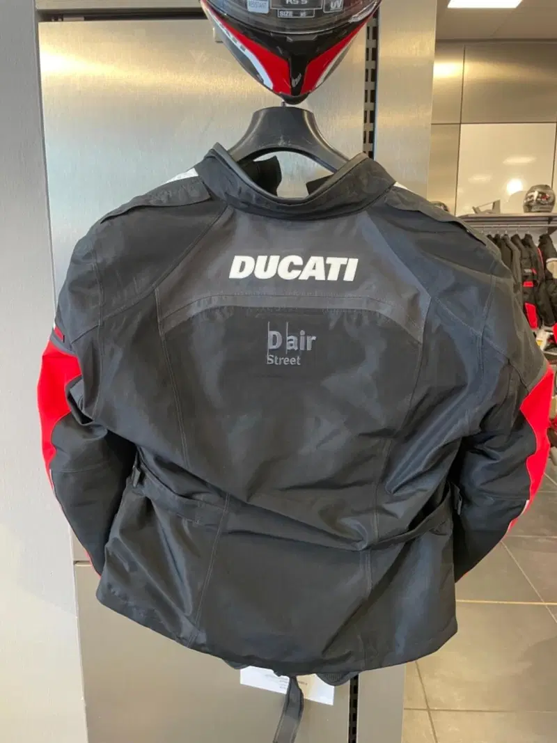 D-air® Street Ducati (2)