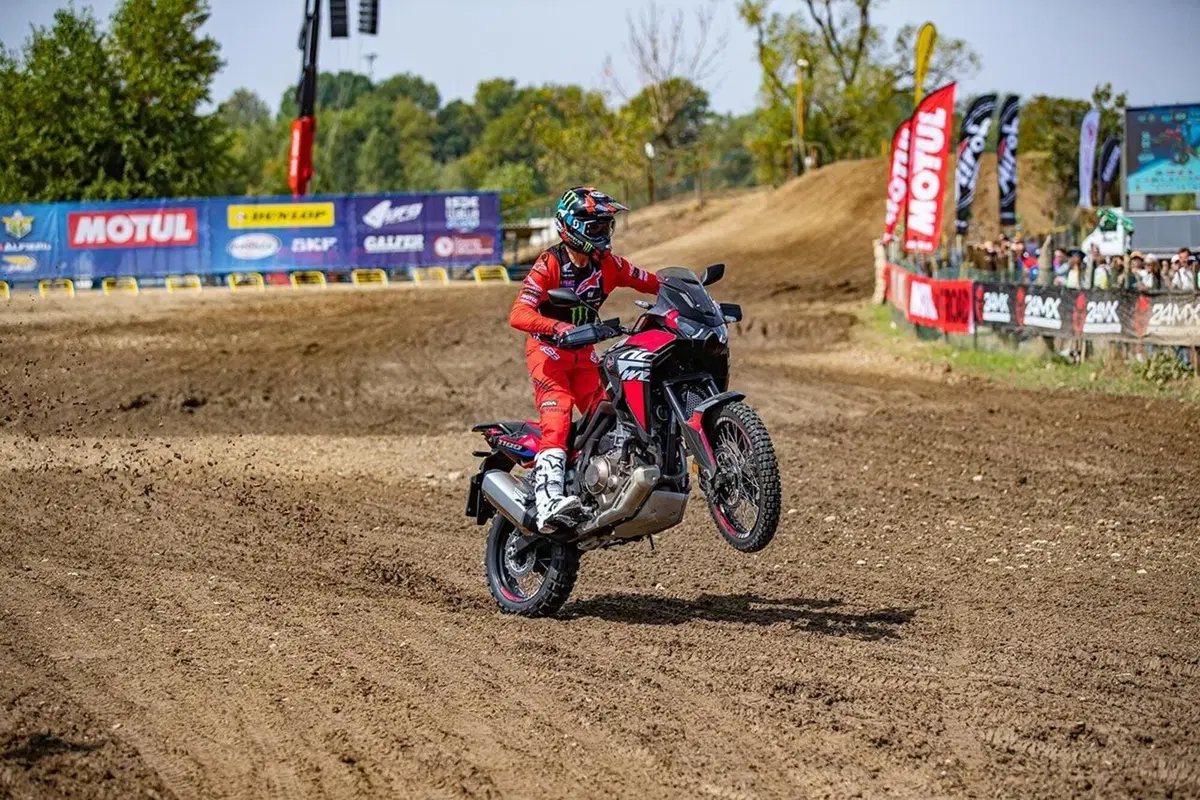 ISDE 2021. Joan Barreda in sella all’Africa Twin 2022 [VIDEO] (6)