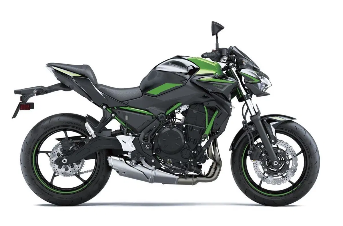 Kawasaki Z650 e Z650 Performance 2022: tre nuove colorazioni (3)