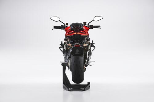 MV Agusta Brutale 1000 RS 2021: prezzo, foto e video (5)