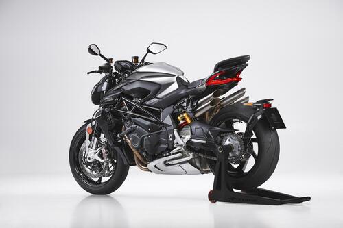 MV Agusta Brutale 1000 RS 2021: prezzo, foto e video (8)