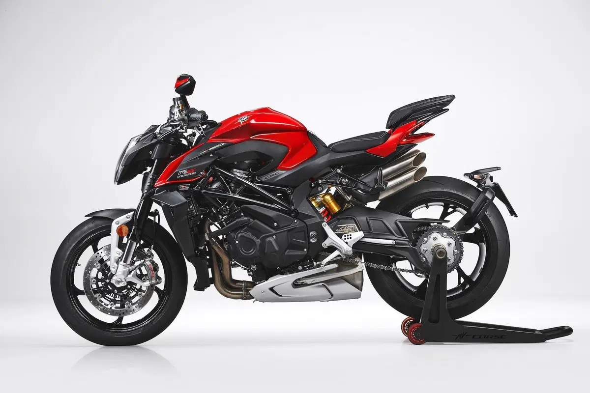 MV Agusta Brutale 1000 RS 2021: prezzo, foto e video (21)