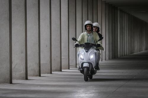 Piaggio 1. Lo scooter elettrico per tutti arriva nei concessionari (4)