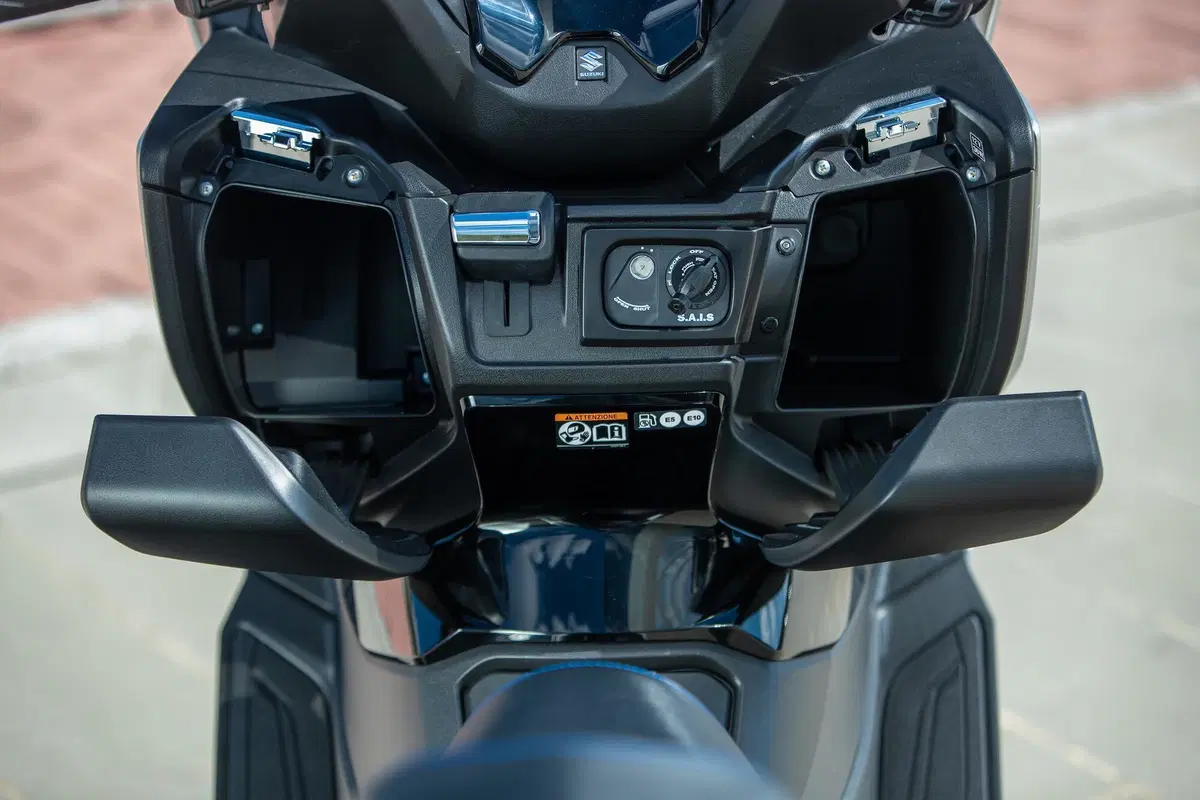 Suzuki Burgman 400 2022 TEST: in città e fuori (6)