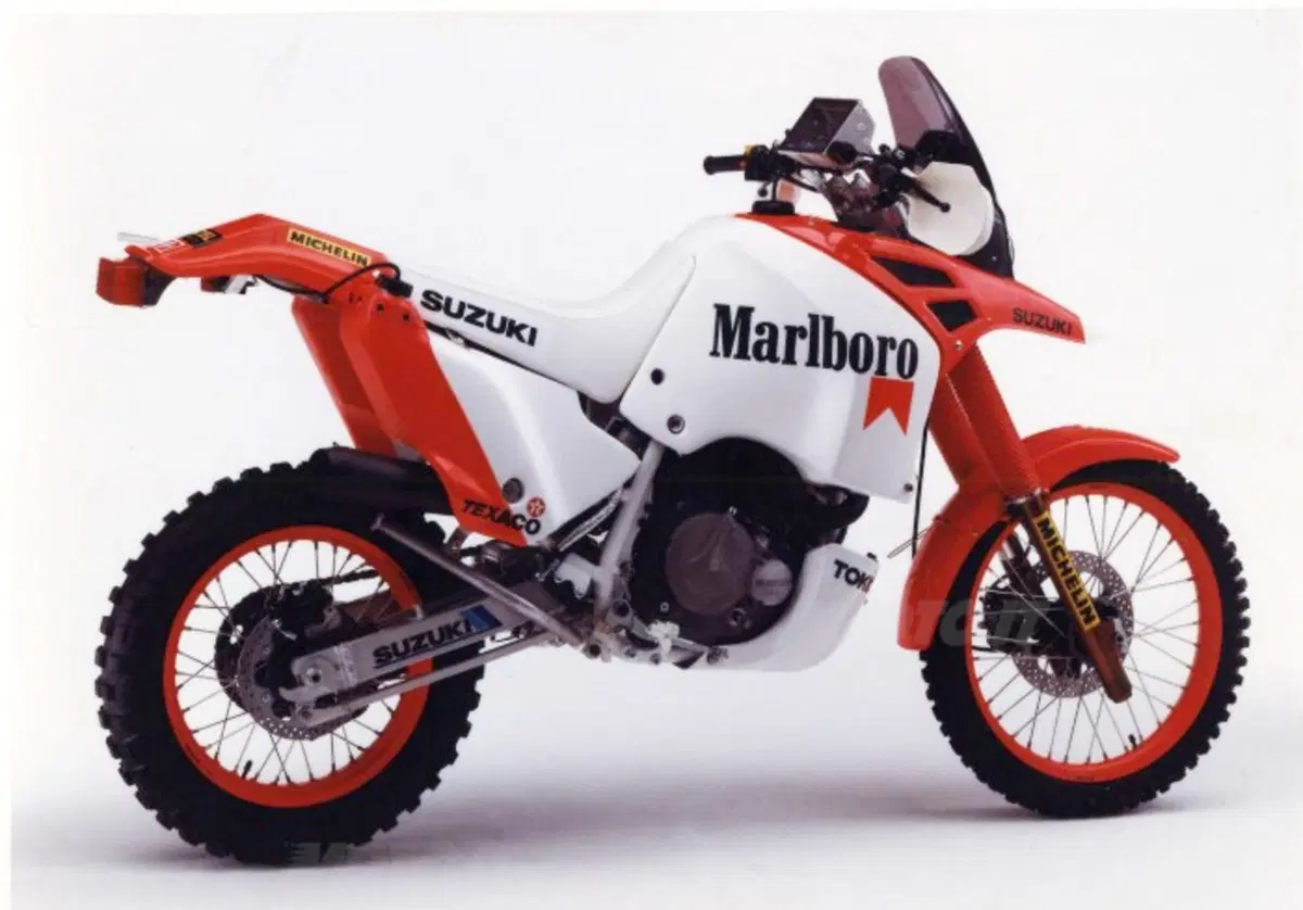EICMA 1987. Tanta voglia di moto per il 50° Salone di Milano (66)