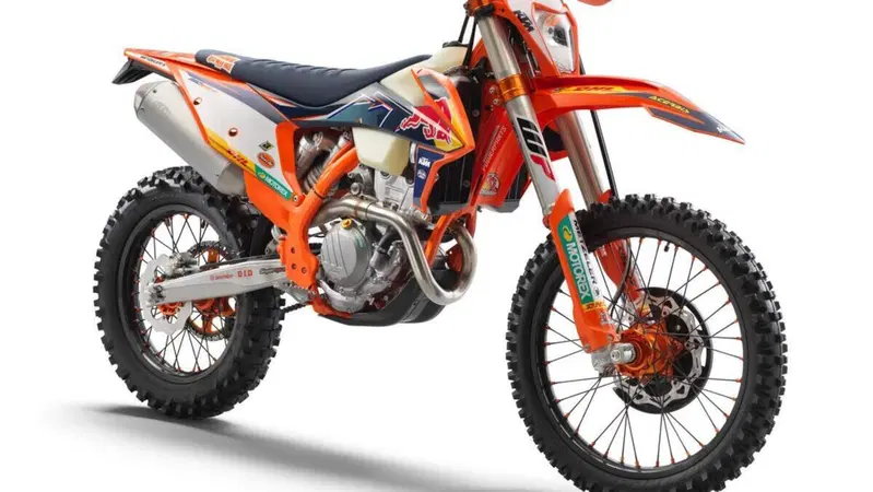 KTM 350 EXC-F Factory Edition 2022. In vendita l'enduro racing