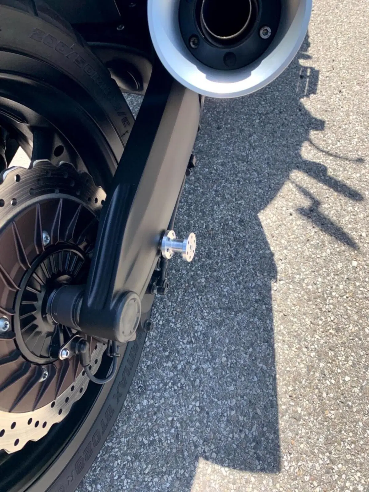 Yamaha VMAX Carbon (2015 - 16) (8)