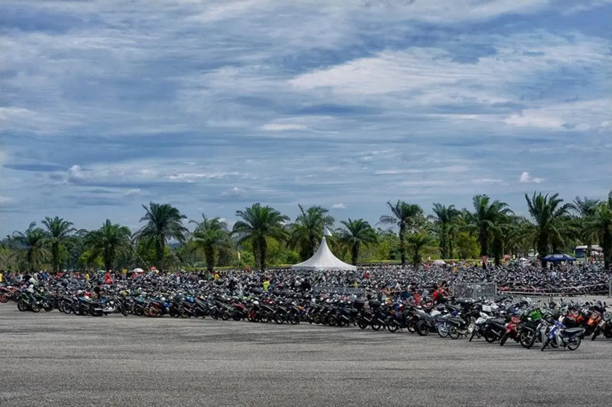 Le foto più spettacolari del GP di Sepang (21)