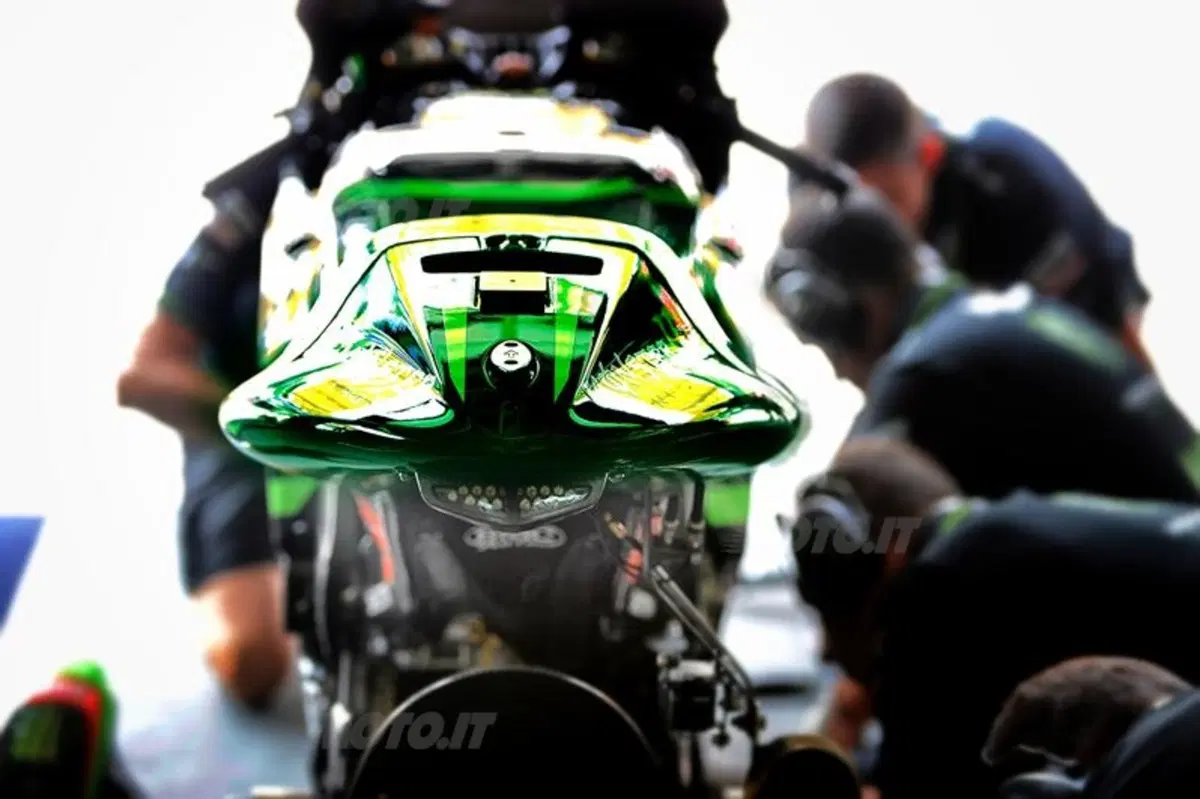Le foto più spettacolari del GP di Sepang (33)